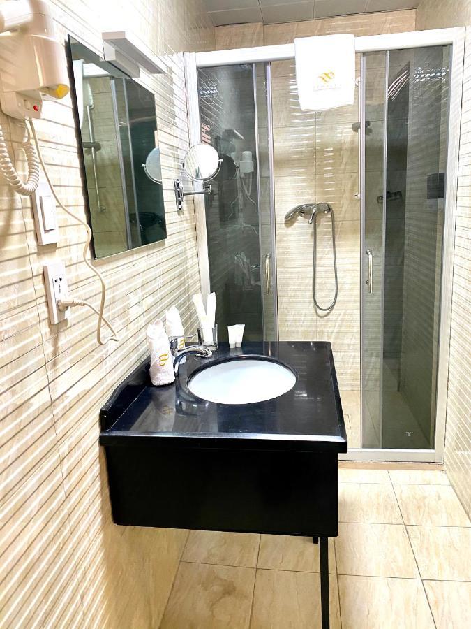 Zemalex Hotel Addis Ababa Eksteriør billede